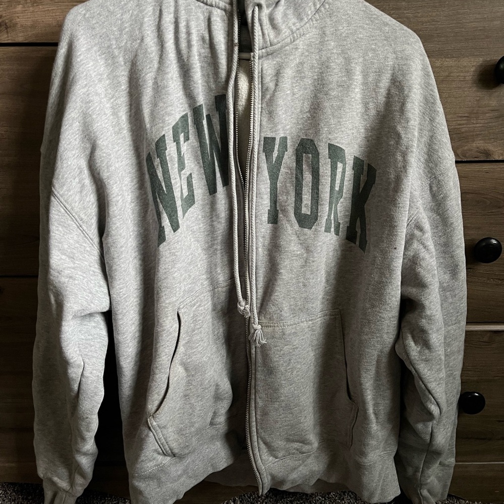 Brandy Melville New York Gray Zip-Up Hoodie